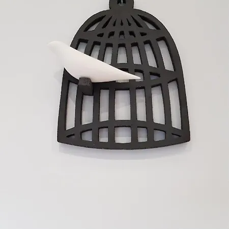 Adell Deluxe * Kawala