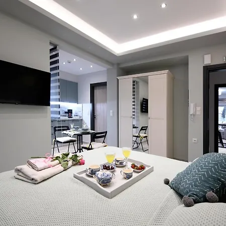 Adell Deluxe Apartment *