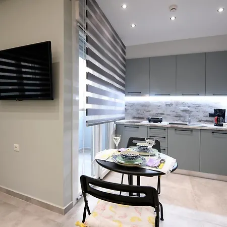 Apartment Adell Deluxe Kavala