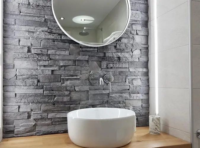 Adell Deluxe Apartament *